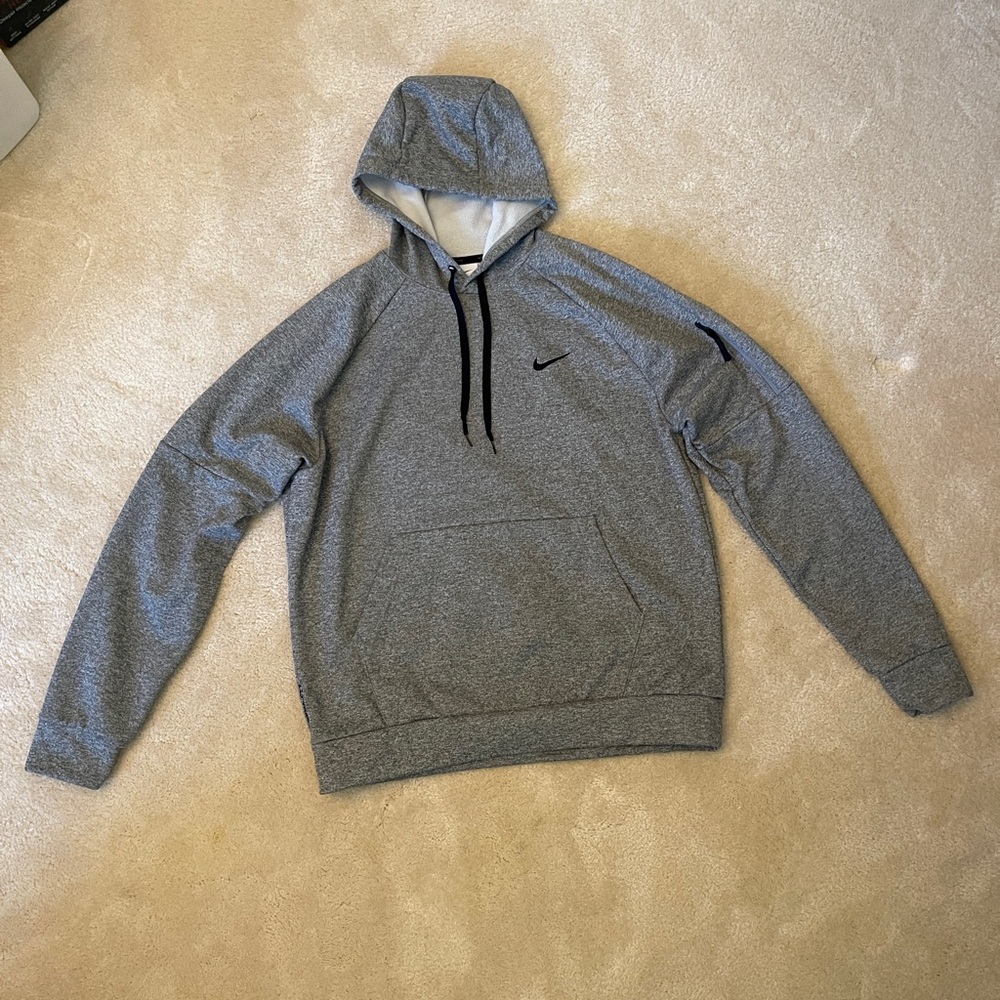 Nike Men's Gray Hoodie